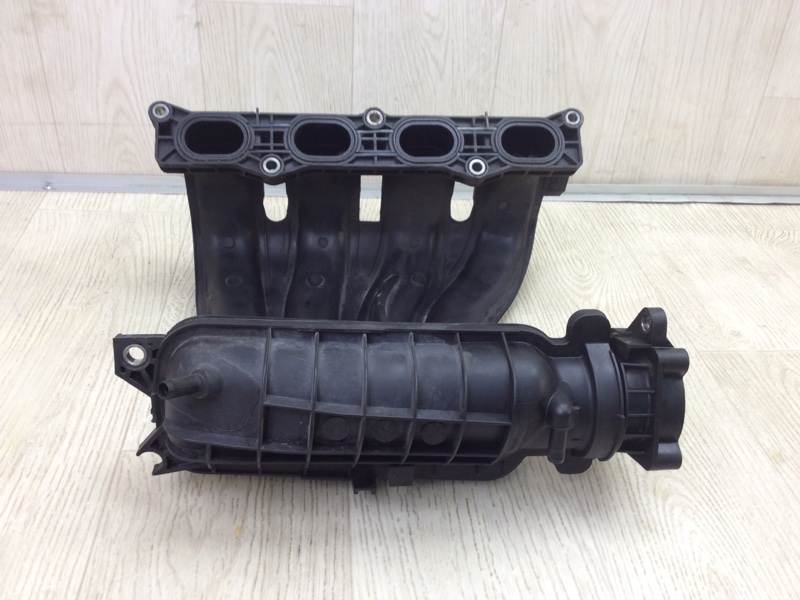 Коллектор впускной NV200 USA 13- 2013 2.0 MR20DE