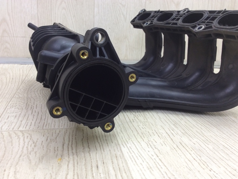 Коллектор впускной NISSAN NV200 USA 13- 2.0 MR20DE