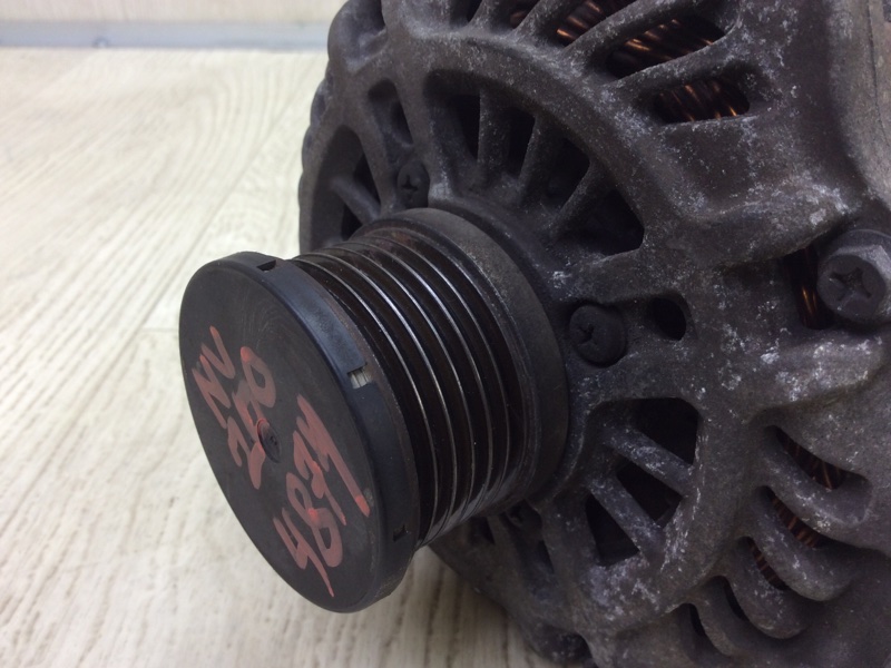 Генератор NV200 USA 13- 2013 2.0 MR20DE