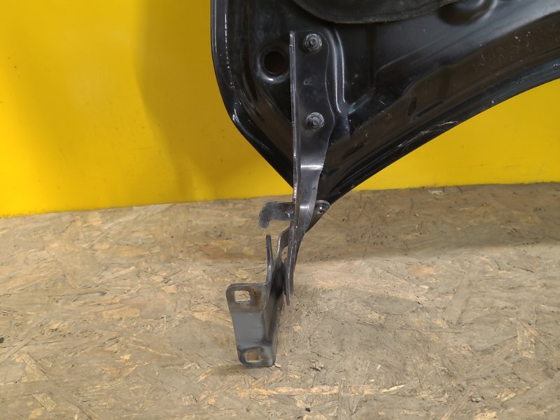 Петля капота правая NISSAN X-TRAIL/ROGUE T32 13-20 654004CL0A Б/У