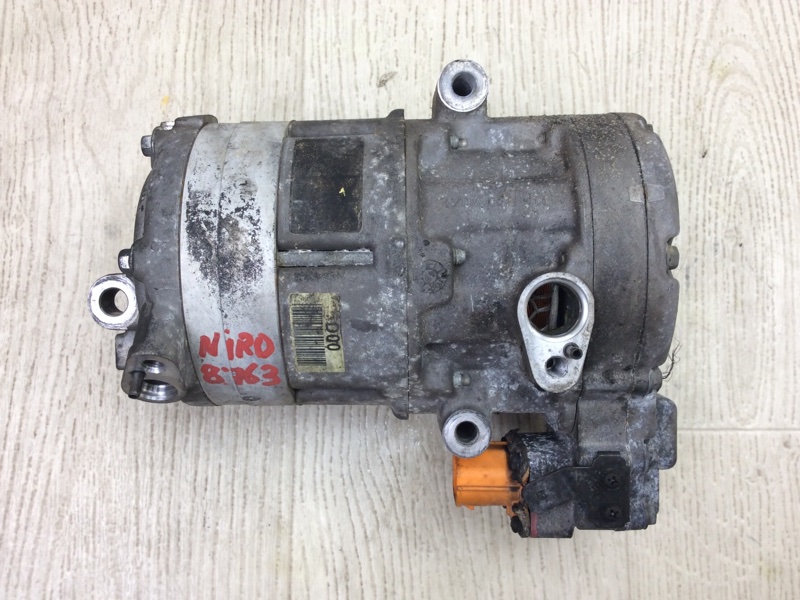 Компрессор кондиционера KIA NIRO 16- 2017 1.6 G4LE 97701G5000 Б/У