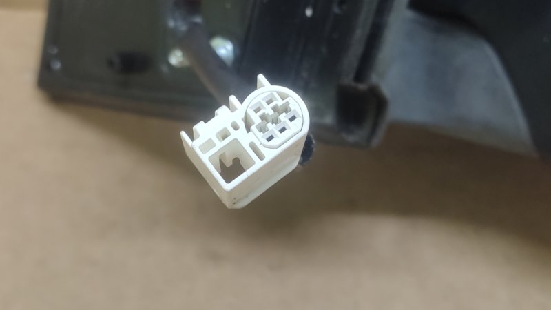 Зеркало переднее правое KIZASHI 09-14 2011 J24B