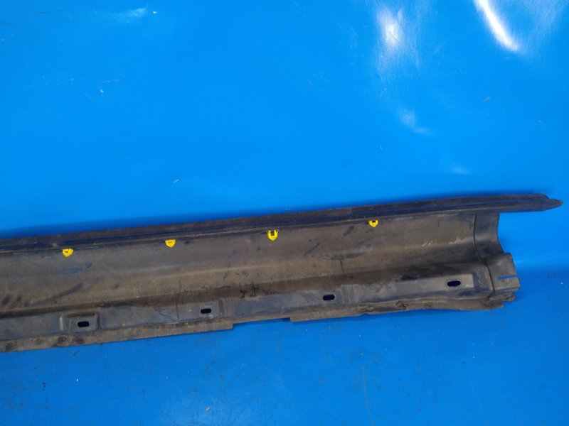 Накладка порога наружная левая XC90 02–16 2008 3.2L