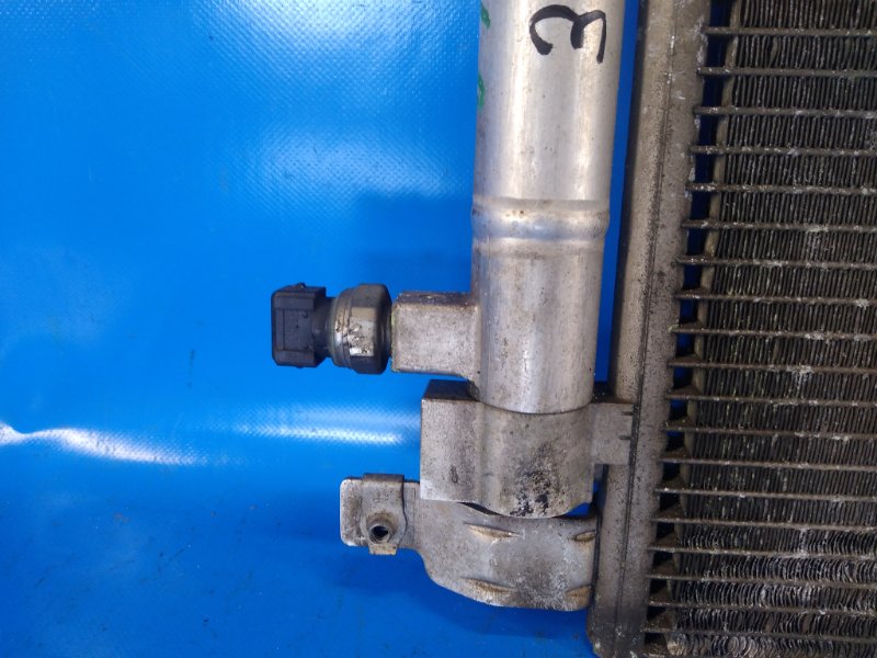 Радиатор кондиционера VOLVO XC90 02–16 3.2L