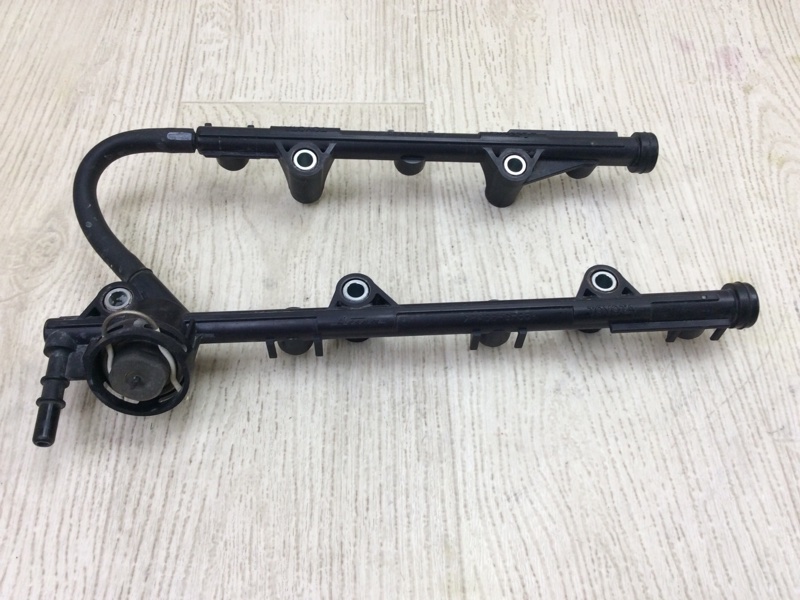 Топливная рейка TOYOTA VENZA 09-16 2009 3.5 2GR-FE 238070P020 Б/У