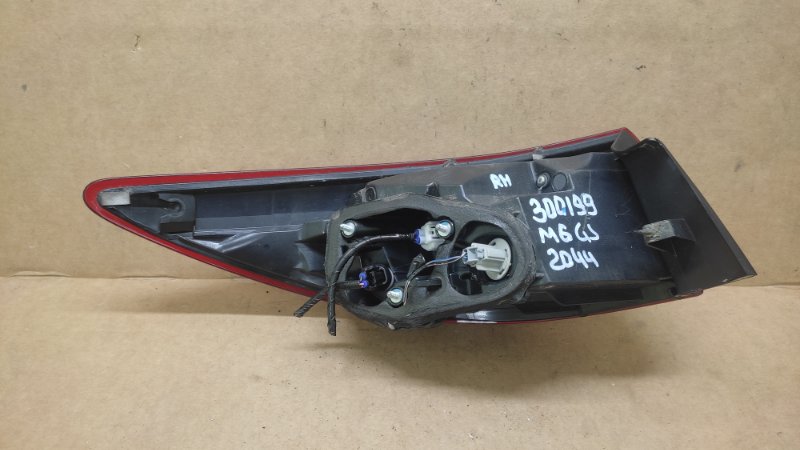 Фонарь наружный правый 6 GJ 12- 2014 2.5 PY-VPS