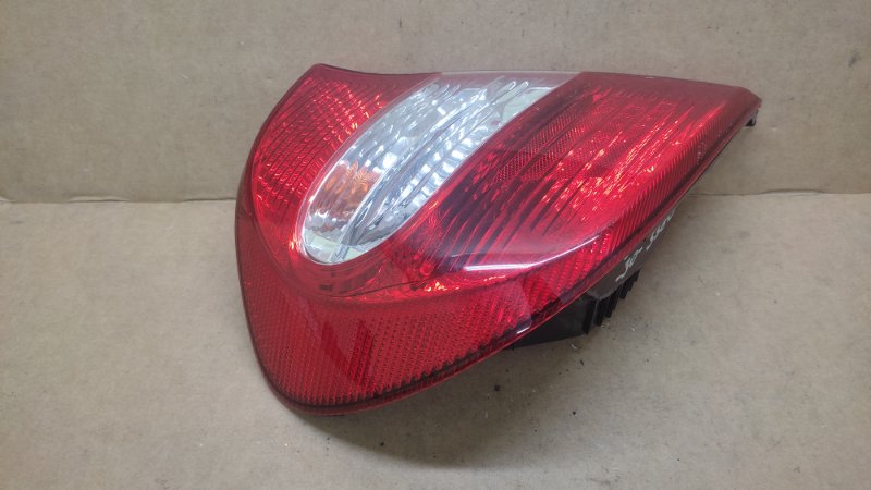 Фонарь наружный левый TOYOTA CAMRY 30 02-06 30 2.4 2AZFE Фонарь наружный левый TOYOTA CAMRY 30 02-06 30 2.4 2AZFE