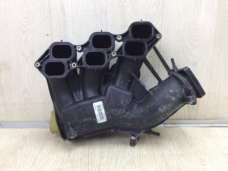 Коллектор впускной VENZA 09-16 2009 3.5 2GR-FE