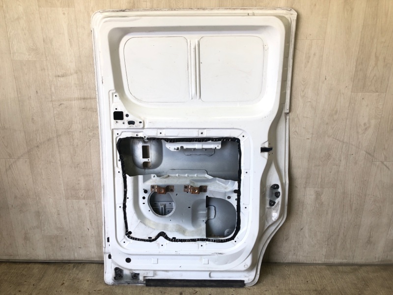 Дверь боковая сдвижная правая NV200 USA 13- 2013 2.0 MR20DE