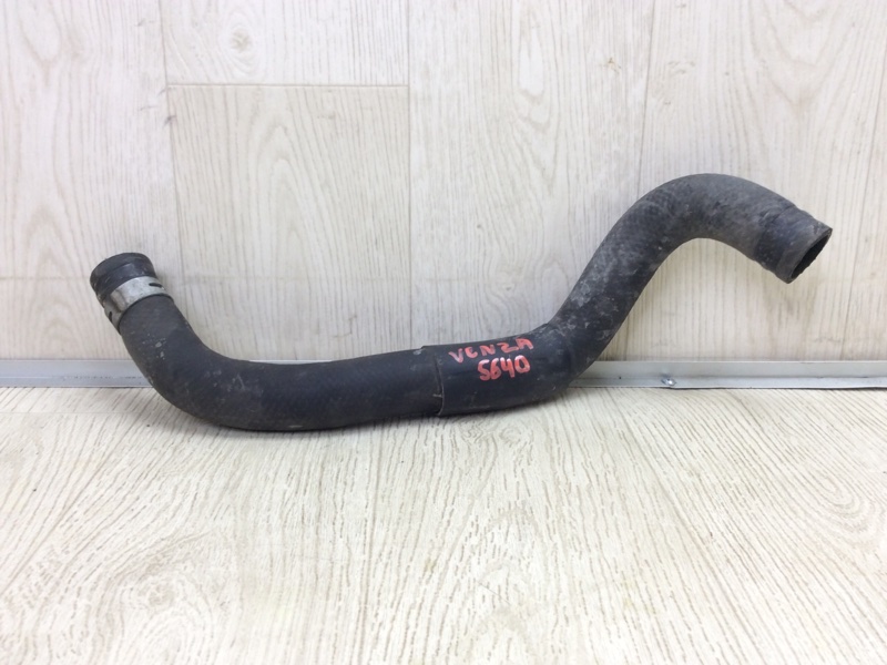 Запчасть патрубок системы охлаждения TOYOTA VENZA 09-16 2009 3.5 2GR-FE 165720P180 Б/У Патрубок системы охлаждения TOYOTA VENZA 09-16 2009 3.5 2GR-FE 165720P180 Б/У