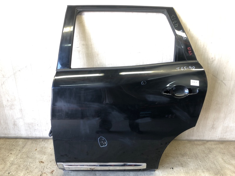 Дверь задняя левая NISSAN PATHFINDER R52 12-21 2015 R52 3.5 VQ35DE 821013KC2A Б/У