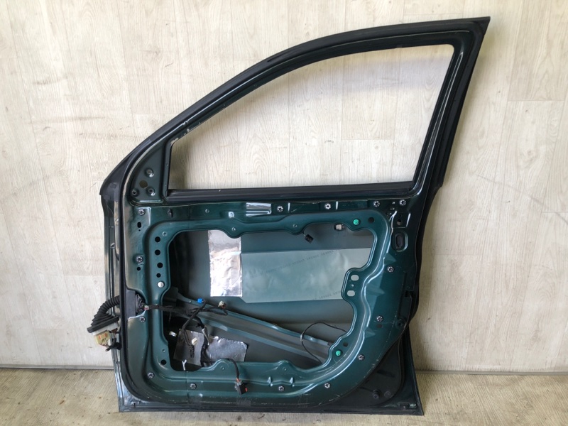 Дверь передняя правая DURANGO 11- (WD)