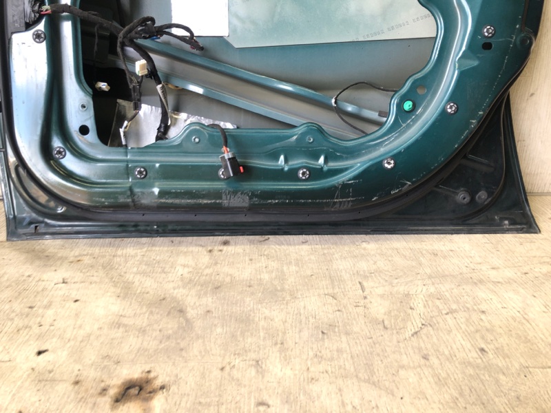 Дверь передняя правая DURANGO 11- (WD)