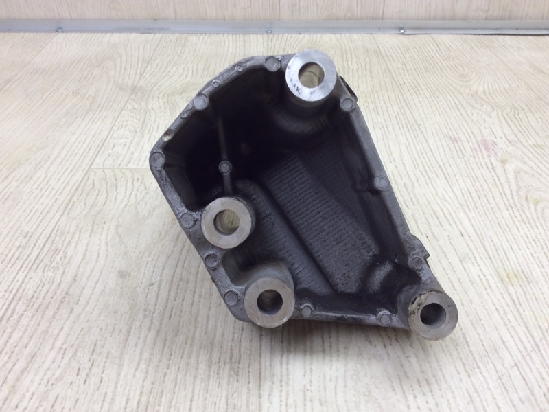 Кронштейн опоры двигателя задний MDX (YD2) 06-13 2007 YD2 3.7 J37A1