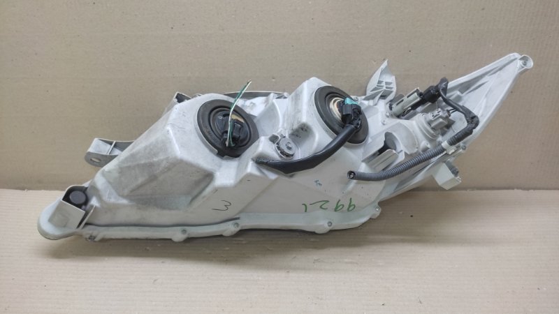 Фара правая CAMRY 40 06-11 2009 3.5 2GR-FE