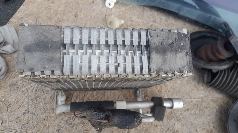 Испаритель кондиционера 323 BJ 98-2003