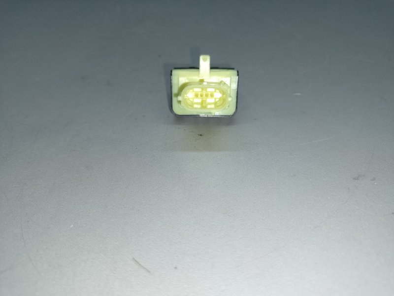 Датчик удара SIENNA 11-16 2012 3.5 2GR-FE Датчик удара SIENNA 11-16 2012 3.5 2GR-FE