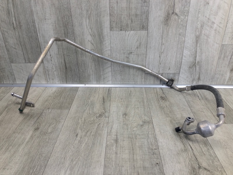 Запчасть трубка кондиционера TOYOTA VENZA 09-16 2009 3.5 2GR-FE 887040T010 Б/У Трубка кондиционера TOYOTA VENZA 09-16 2009 3.5 2GR-FE 887040T010 Б/У