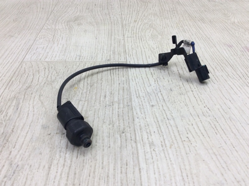 Датчик давления масла ДВС HYUNDAI SONATA YF 10-14 2013 YF 2.4 G4KK 94750-2G800 Б/У