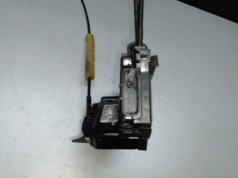 Замок двери передний правый PATHFINDER R52 12-21 2013 3.5 VQ35DE