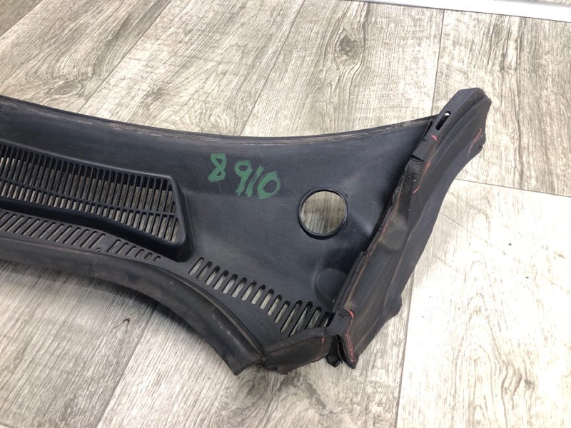 Пластик под лобовое стекло / Жабо FORD FIESTA 08-17 1.6 C16HDEZ