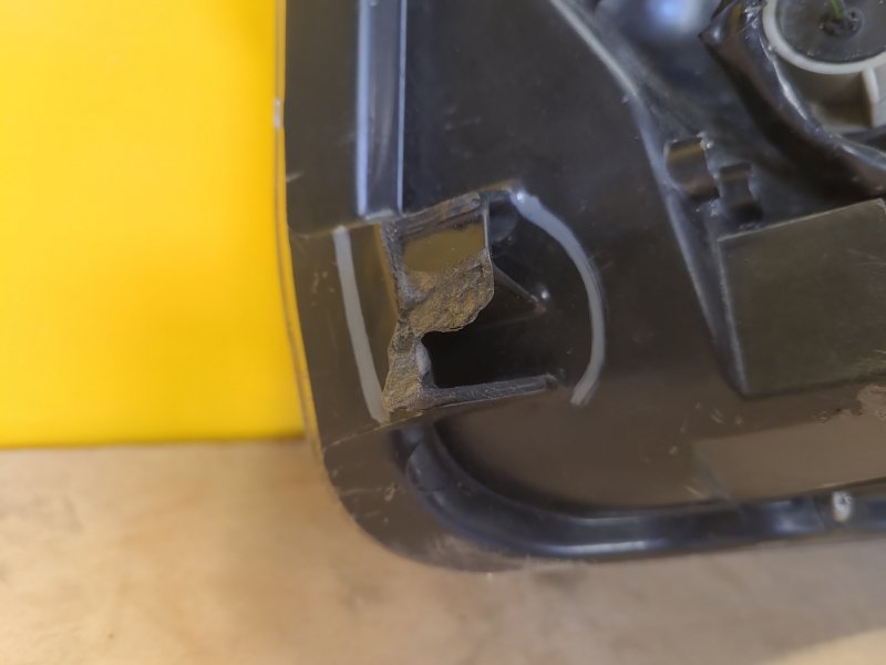 Фара правая COROLLA 12-19 E180