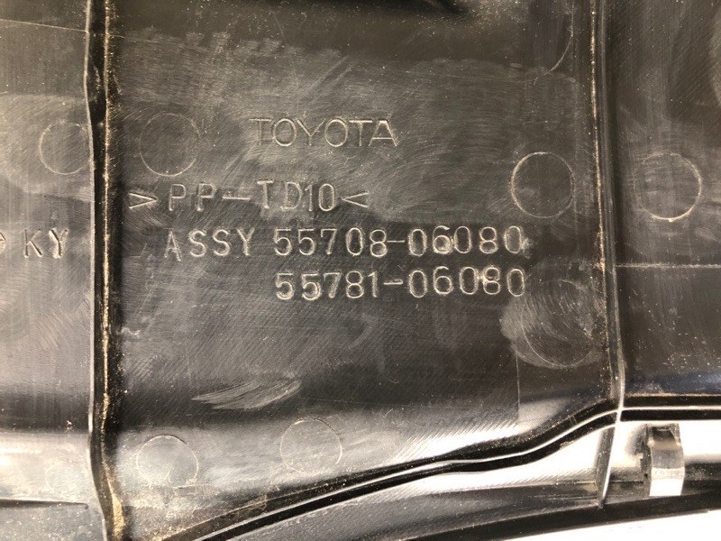 Пластик под лобовое стекло / Жабо CAMRY 40 06-11 2007 ACV40 2.4 2AZFE