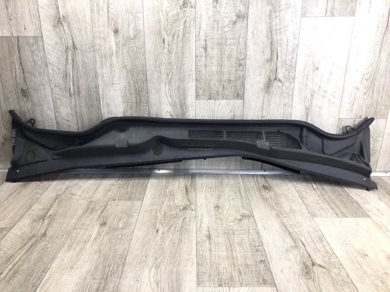 Запчасть пластик под лобовое стекло / жабо TOYOTA VENZA 09-16 2009 3.5 2GR-FE 557080T010 Б/У Пластик под лобовое стекло / Жабо TOYOTA VENZA 09-16 2009 3.5 2GR-FE 557080T010 Б/У