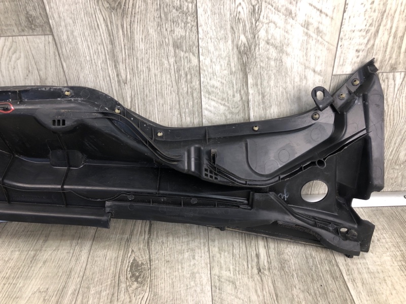 Пластик под лобовое стекло / Жабо VENZA 09-16 2009 3.5 2GR-FE Пластик под лобовое стекло / Жабо VENZA 09-16 2009 3.5 2GR-FE