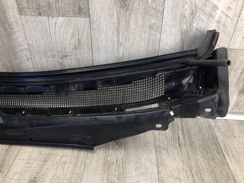 Пластик под лобовое стекло / Жабо PATHFINDER R52 12-21 2013 3.5 VQ35DE