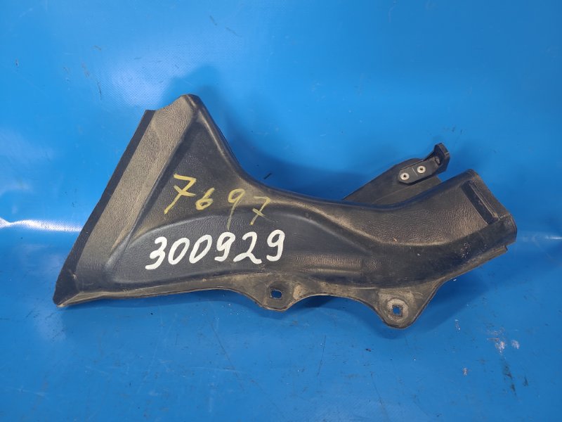 Запчасть воздуховод охлаждения тормозов правый LEXUS IS250/350 05-13 2013 GSE20L 2.5 4GR-FSE 53285-53040 Б/У Воздуховод охлаждения тормозов правый LEXUS IS250/350 05-13 2013 GSE20L 2.5 4GR-FSE 53285-53040 Б/У