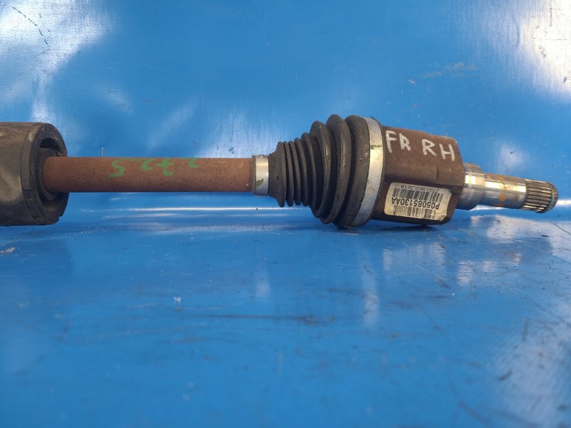 Привод передний правый CHRYSLER 200 10-14 2.4 ED3