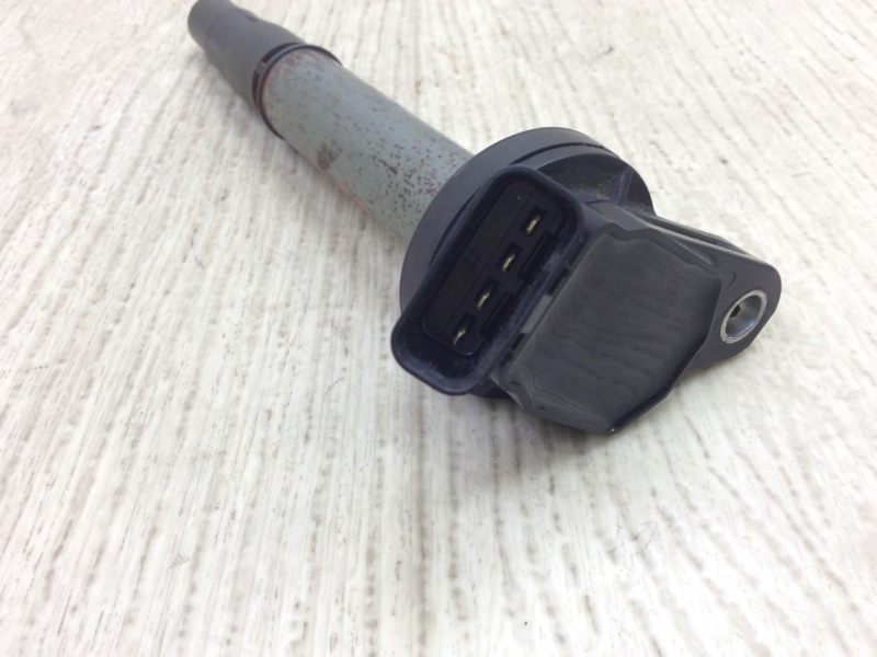 Катушка зажигания TOYOTA PRIUS - 30 09-17 ZVW30 1.8 2ZRFXE Катушка зажигания TOYOTA PRIUS - 30 09-17 ZVW30 1.8 2ZRFXE