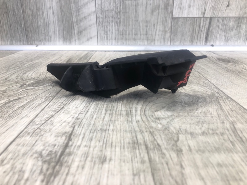 Пластик под лобовое стекло / Жабо правый TOYOTA VENZA 09-16 3.5 2GR-FE