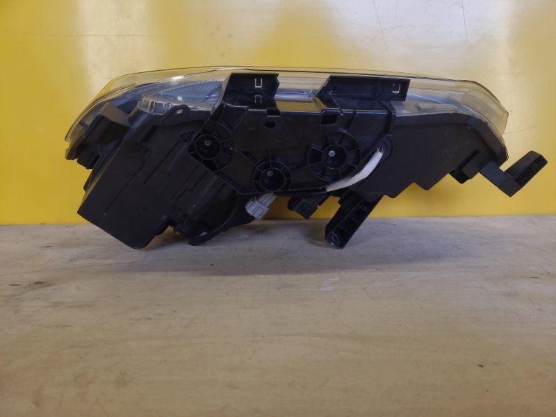 Фара правая X-TRAIL/ROGUE T32 13-20