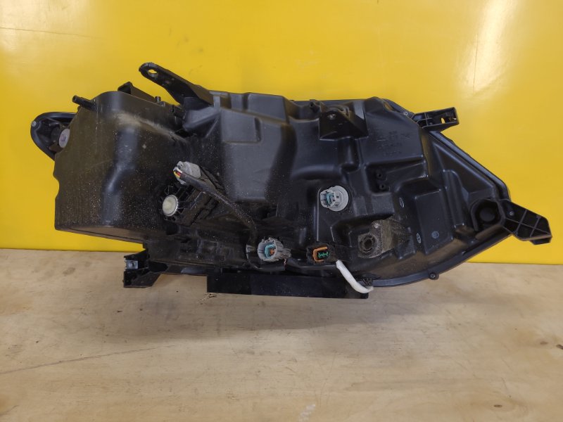 Фара левая X-TRAIL/ROGUE T32 13-20