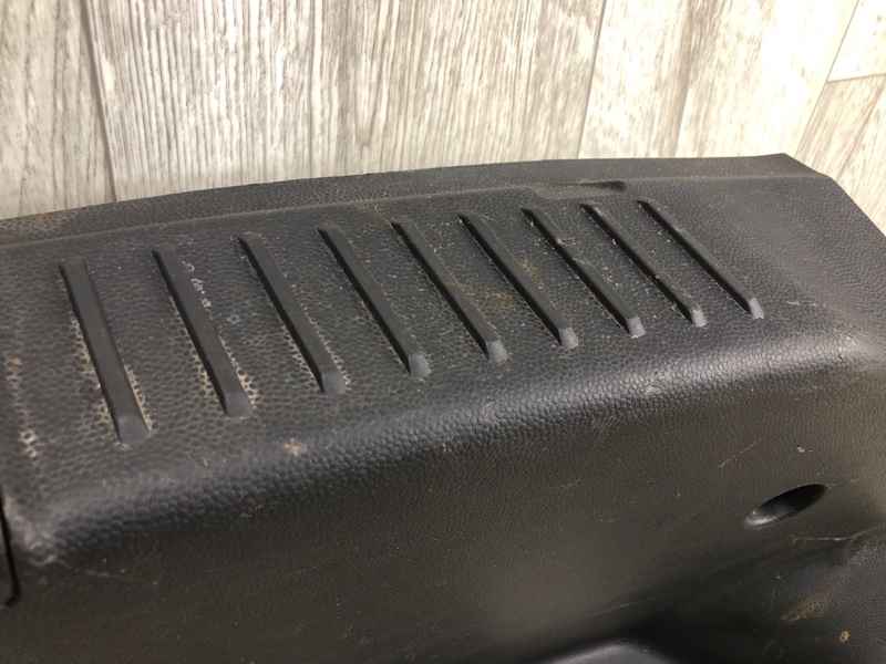 Накладка на порог багажника FIESTA 08-17 2017 1.6 C16HDEZ Накладка на порог багажника FIESTA 08-17 2017 1.6 C16HDEZ