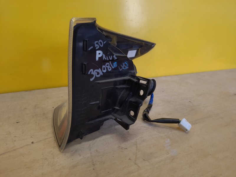 Фонарь наружный левый PRIUS 16- Фонарь наружный левый PRIUS 16-