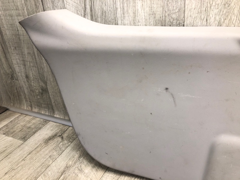 Накладка двери багажника VENZA 09-16 2009 3.5 2GR-FE