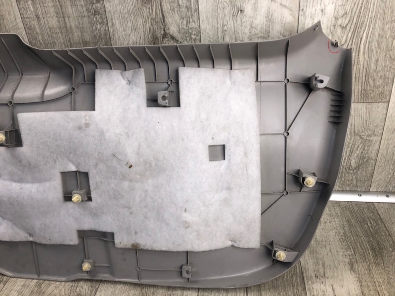 Накладка двери багажника VENZA 09-16 2009 3.5 2GR-FE