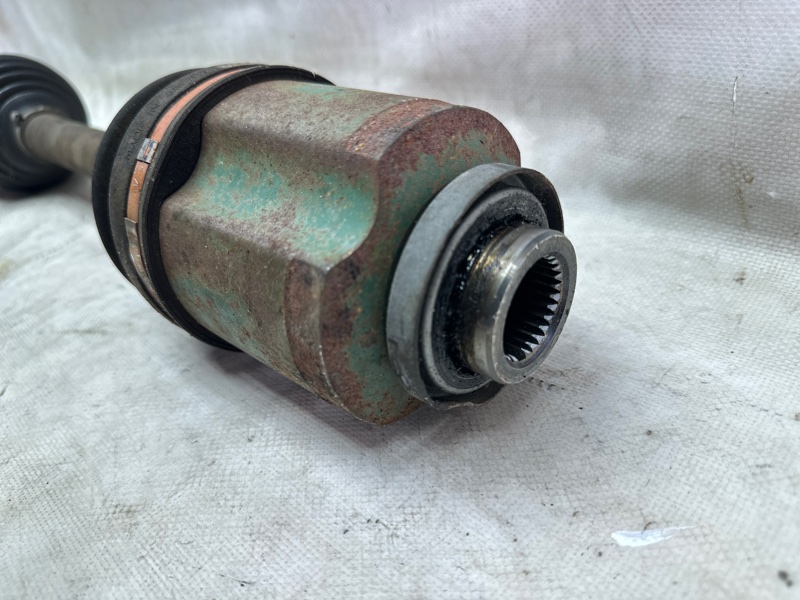 Привод передний правый OUTLANDER XL 05-13 2006 CW 3.0 6B31