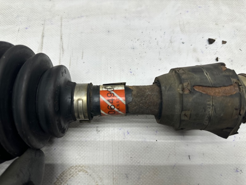 Привод передний левый CAMRY 30 02-06 2003 30 2.4 2AZFE