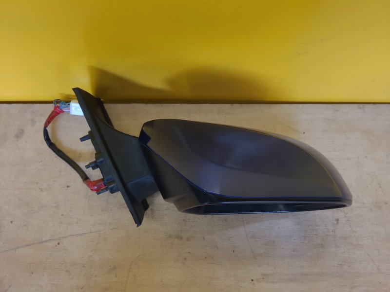 Зеркало правое TOYOTA PRIUS 16- Зеркало правое TOYOTA PRIUS 16-