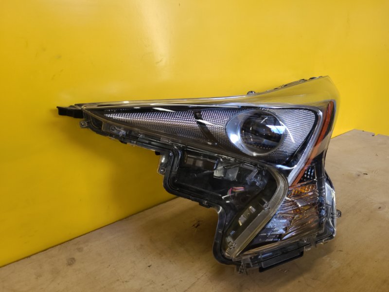 Фара левая PRIUS 16-