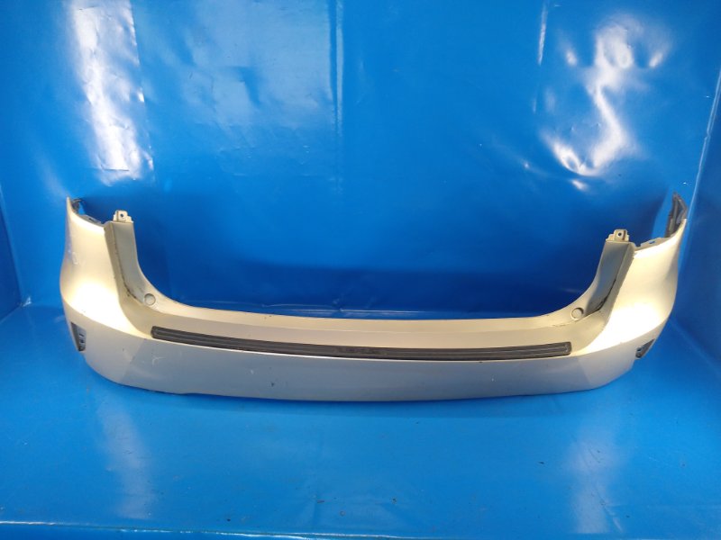 Запчасть бампер задний LEXUS RX350/450 15-22 52159-0E915 Б/У Бампер задний LEXUS RX350/450 15-22 52159-0E915 Б/У