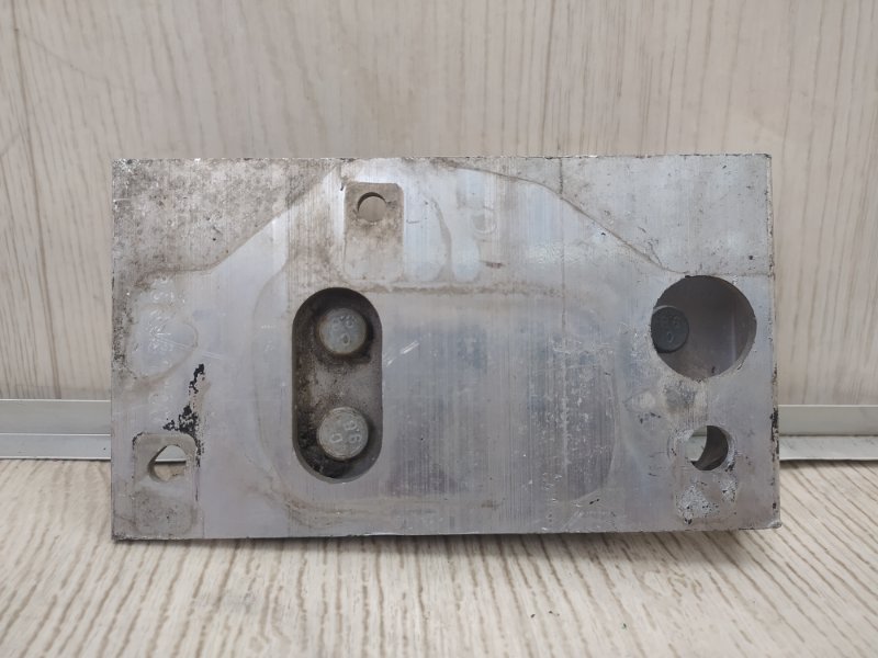 Кронштейн усилителя заднего бампера левый NISSAN PATHFINDER R52 12-21 R52 3.5 VQ35DE