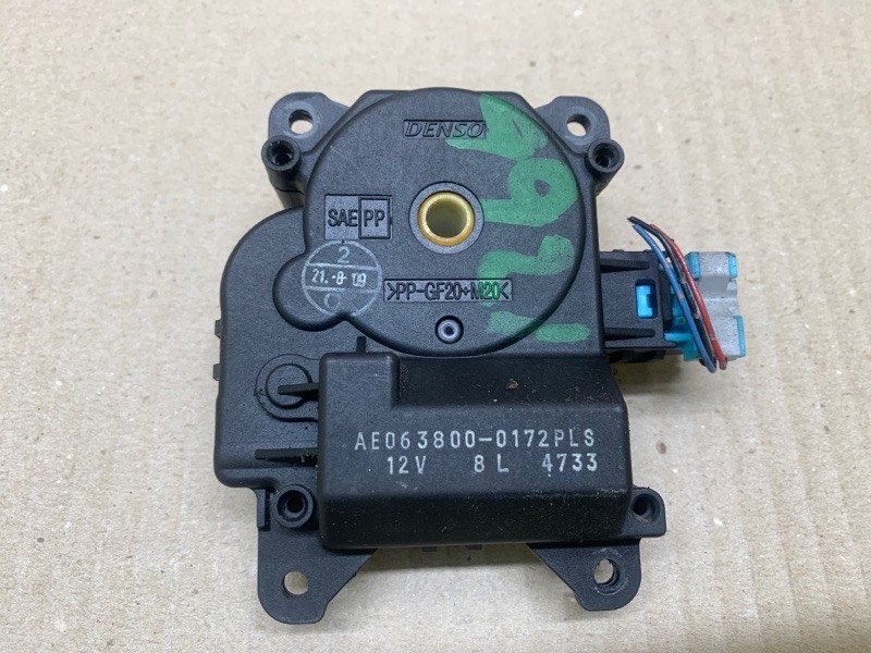 Моторчик заслонки печки CAMRY 40 06-11 2009 3.5 2GR-FE Моторчик заслонки печки CAMRY 40 06-11 2009 3.5 2GR-FE