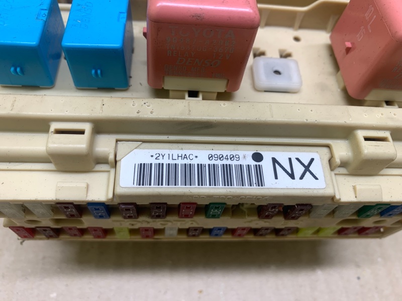 Блок предохранителей салон CAMRY 40 06-11 2009 3.5 2GR-FE