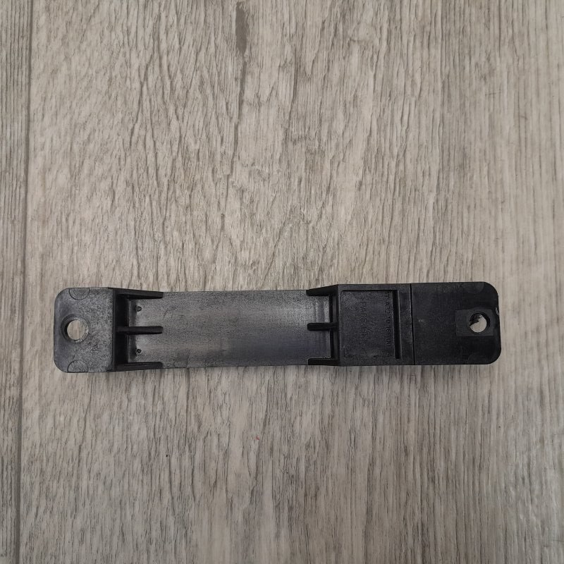 Антенна задняя правая DODGE DURANGO 11- (WD) Антенна задняя правая DODGE DURANGO 11- (WD)