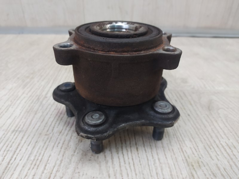 Ступица задняя PATHFINDER R52 12-21 2015 R52 3.5 VQ35DE